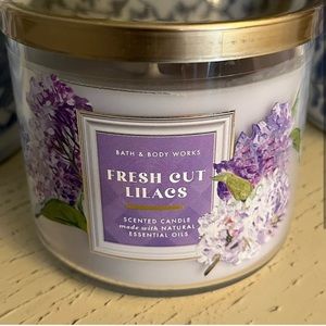 Bath & Body Works Lilac 3 wick candle